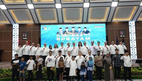 kayatanp|Bberapa dari kita sedang membangun kesuksesanNya dari  .